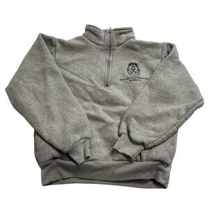 POOSH Guesthouse Quarter Zip Pullover in Grey